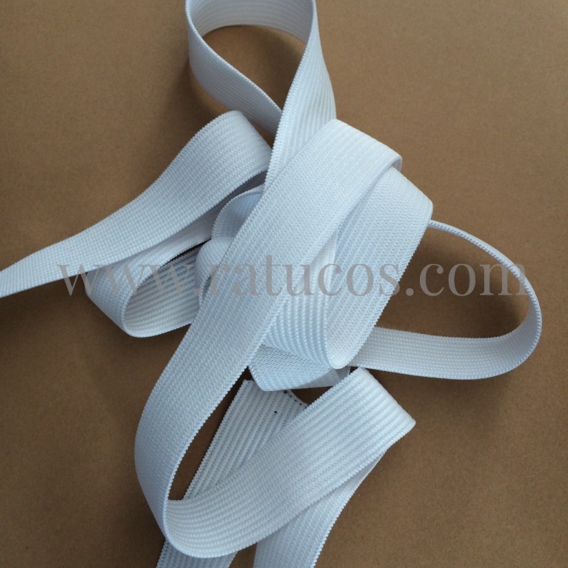 Goma elástica de 5cm de ancho con distintos usos, por ejemplo como  cinturilla o como goma para ropa interior.
